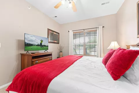 Bedroom - 1069 Golf Dr #6, Branson West, MO 65737 photo 6 of 6