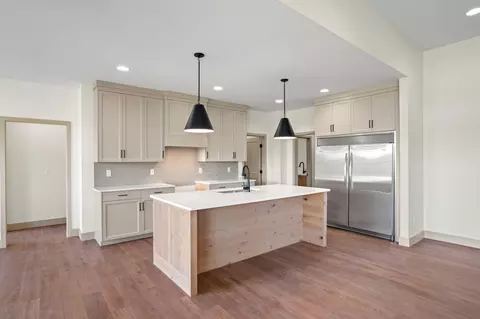 Kitchen - 1626 S Pinecone Path, Springfield, MO 65809 photo 3 of 3
