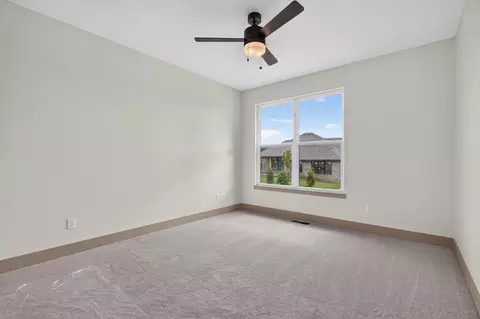Bedroom - 1626 S Pinecone Path, Springfield, MO 65809 photo 4 of 6