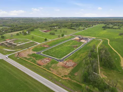 View/Area - 1626 S Pinecone Path, Springfield, MO 65809 photo 8 of 12