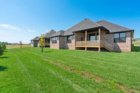 Exterior - 1626 S Pinecone Path, Springfield, MO 65809 photo 6 of 6