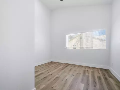 906 N Brown Ave, Springfield, MO 65802 photo 12
