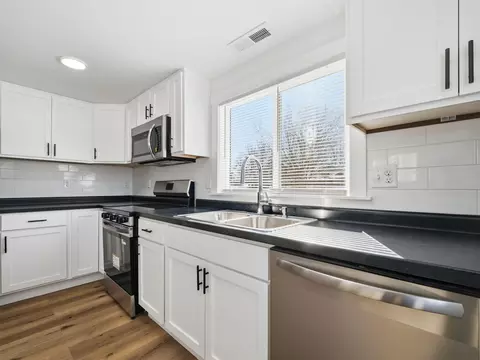 906 N Brown Ave, Springfield, MO 65802 photo 10