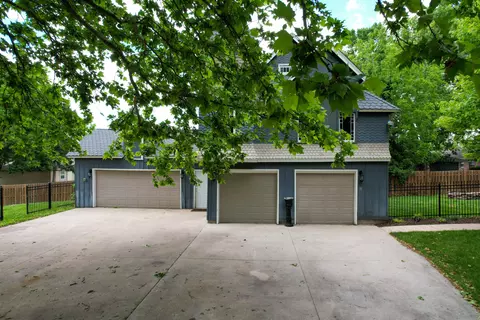 Other - 1435 E Walnut St, Springfield, MO 65802 photo 13 of 14