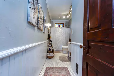 Entry Way - 1435 E Walnut St, Springfield, MO 65802 photo 9 of 9