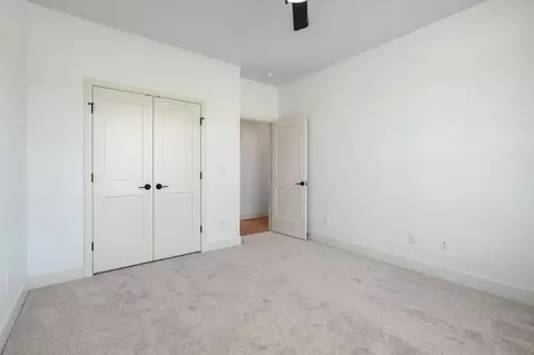 Bedroom - 1608 S Pinecone Path, Springfield, MO 65809 photo 4 of 6