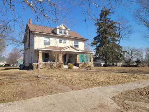 911 Grace Avenue Ave, West Plains, MO 65775