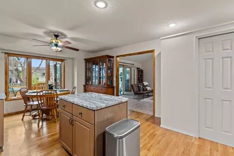 4715 S Elizabeth Ave, Springfield, MO 65810 photo 9