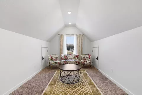 Entry Way - 703 S Hickory Dr, Springfield, MO 65809 photo 4 of 7