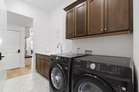 Other - 703 S Hickory Dr, Springfield, MO 65809 photo 4 of 9