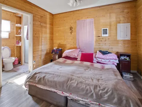 Bedroom - 3156 W Mount Vernon St, Springfield, MO 65802 photo 1 of 2