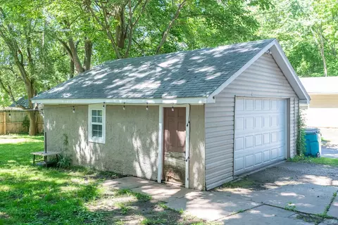 840 W Elm St, Springfield, MO 65806 photo 33