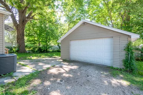 840 W Elm St, Springfield, MO 65806 photo 32