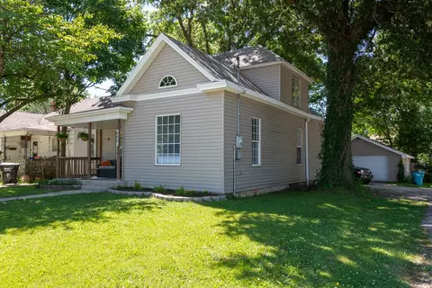 840 W Elm St, Springfield, MO 65806 photo 2