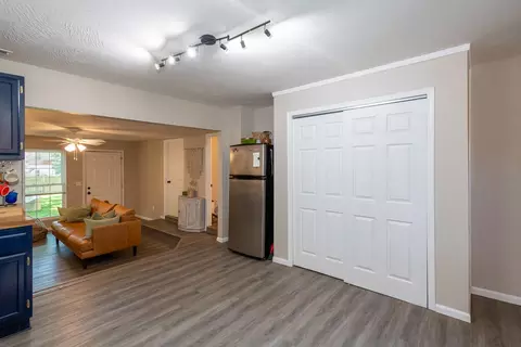 840 W Elm St, Springfield, MO 65806 photo 15