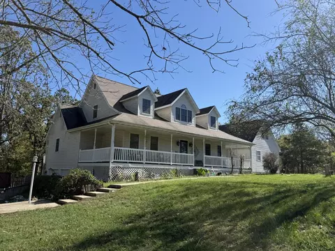 1770 Clouse Rd, Macomb, MO 65702