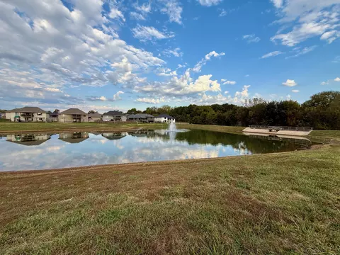 992 S Stonewall Rd, Republic, MO 65738