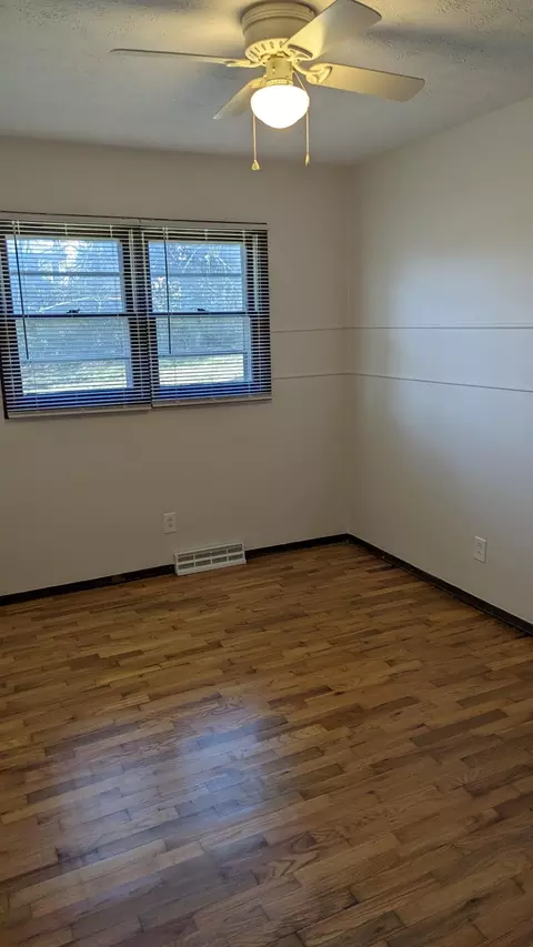 Bedroom - 3237 S Ferguson Ave, Springfield, MO 65807 photo 1 of 3