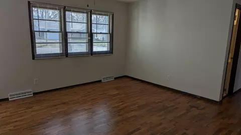 Living - 3237 S Ferguson Ave, Springfield, MO 65807 photo 2 of 3