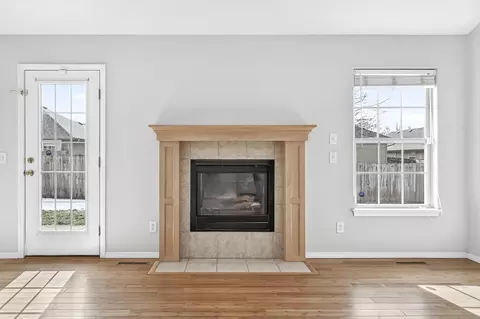 986 W Crestwick St, Nixa, MO 65714 photo 5