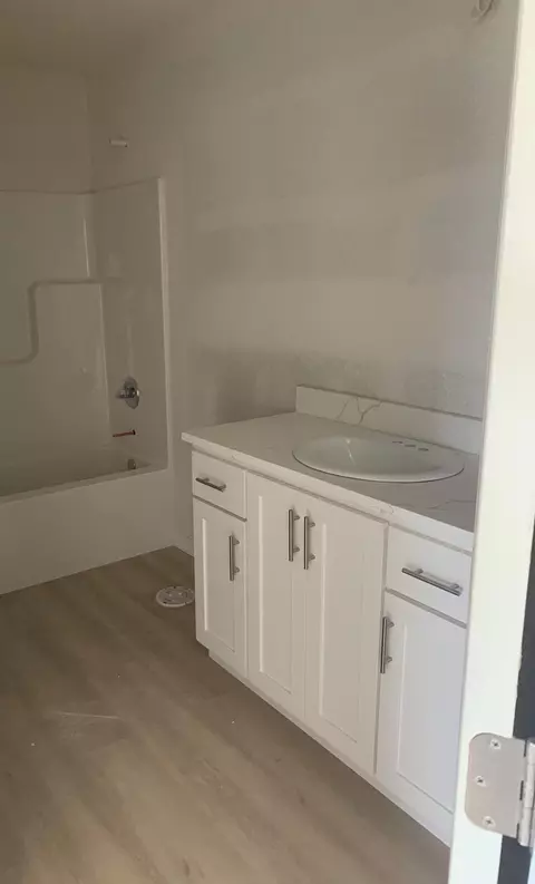 667 W Castor, Nixa, MO 65714 photo 8