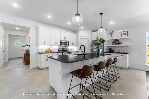 Kitchen - 1416 Sedge St, Joplin, MO 64801 photo 4 of 5