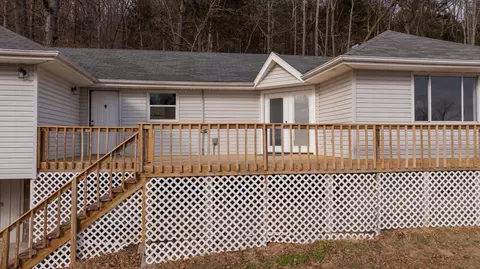 33120 State Highway 413, Galena, MO 65656