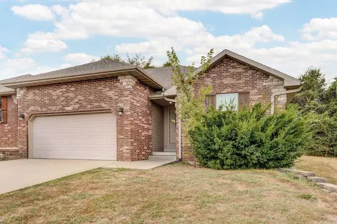 1433 S Atlas Ct, Ozark, MO 65721 photo 1
