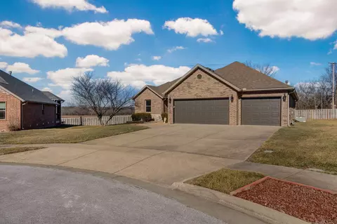 3711 W Cobblefield St, Springfield, MO 65807 photo 2