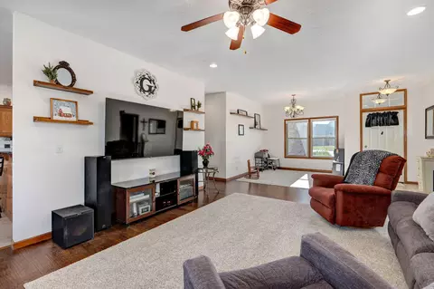 3711 W Cobblefield St, Springfield, MO 65807 photo 9