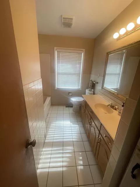 1853 E Greenwood St, Springfield, MO 65804 photo 10