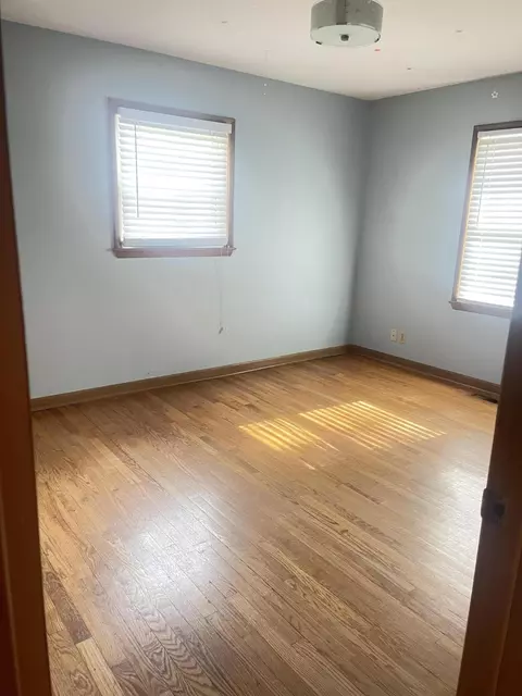 1853 E Greenwood St, Springfield, MO 65804 photo 12