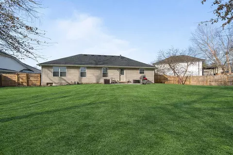 5678 S Fairview Ave, Springfield, MO 65810 photo 23
