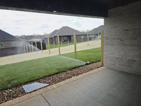 Exterior - 840 E Crystal Ave, Nixa, MO 65714 photo 3 of 3