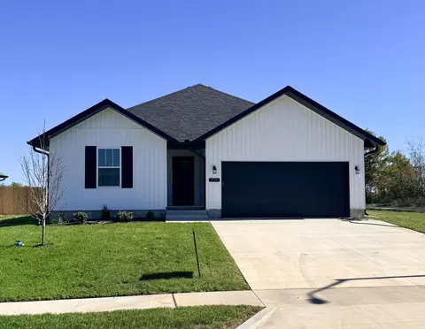829 S Ridgemont Dr #LOT 210, Nixa, MO 65714