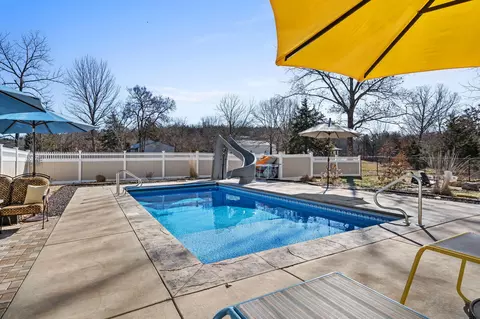 435 Schodack Rd, Lampe, MO 65681 photo 3