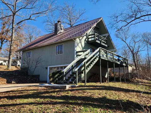 1000 Hickory St, Cassville, MO 65625