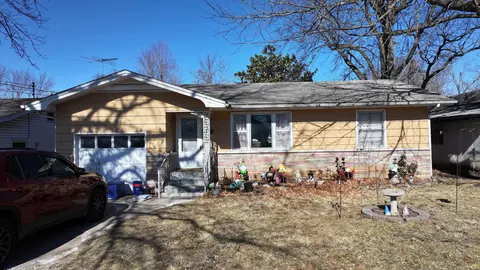 Exterior - 2019 W Webster St, Springfield, MO 65802 photo 2 of 5