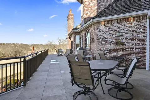 Exterior - 3935 Eaglescliffe Dr, Springfield, MO 65809 photo 7 of 7
