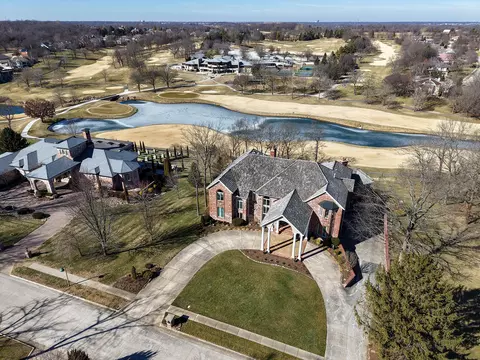 View/Area - 3935 Eaglescliffe Dr, Springfield, MO 65809 photo 1 of 6