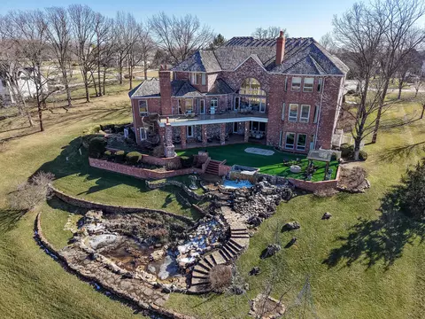 View/Area - 3935 Eaglescliffe Dr, Springfield, MO 65809 photo 5 of 6