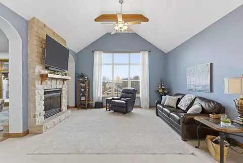 Living - 366 Stargrass Rd, Ozark, MO 65721 photo 1 of 2