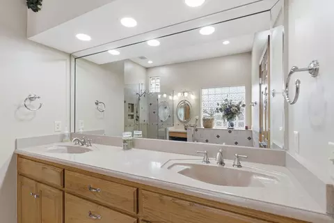 Bath - 366 Stargrass Rd, Ozark, MO 65721 photo 1 of 5