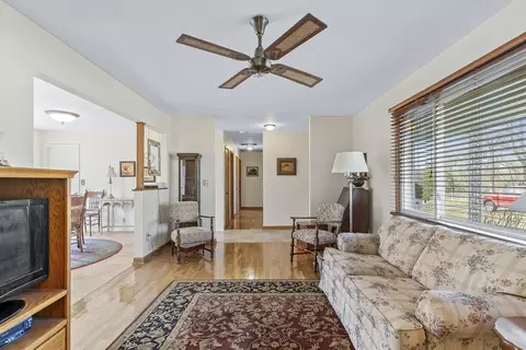608 N 10th Ave, Ozark, MO 65721 photo 9