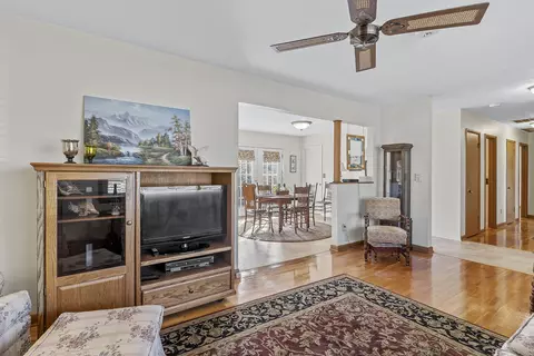608 N 10th Ave, Ozark, MO 65721 photo 10