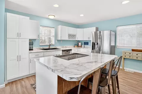 Kitchen - 26103 Silver Rd, Hermitage, MO 65668 photo 1 of 3