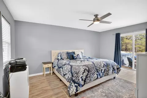 Bedroom - 26103 Silver Rd, Hermitage, MO 65668 photo 1 of 10