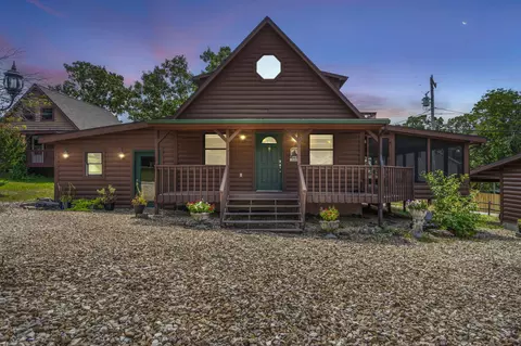 200 Big Bear Blvd, Hollister, MO 65672