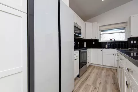 Kitchen - 3246 W State St, Springfield, MO 65802 photo 2 of 6