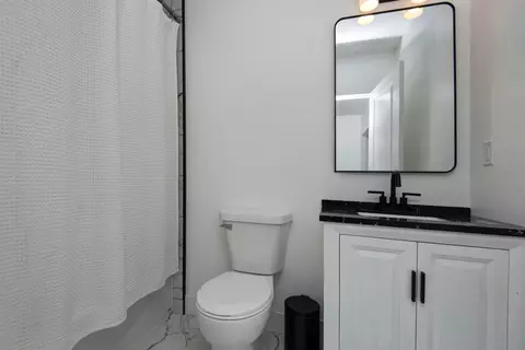Bath - 3246 W State St, Springfield, MO 65802 photo 4 of 4
